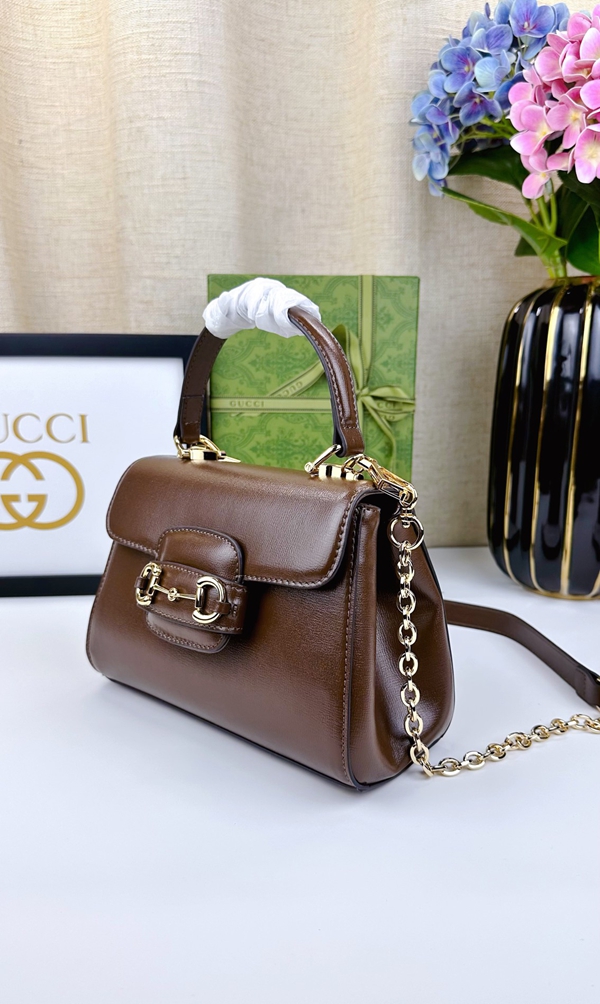 激安グッチバッグコピー側面デザイン